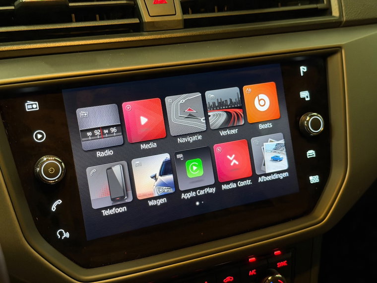 Vehicle Image 19