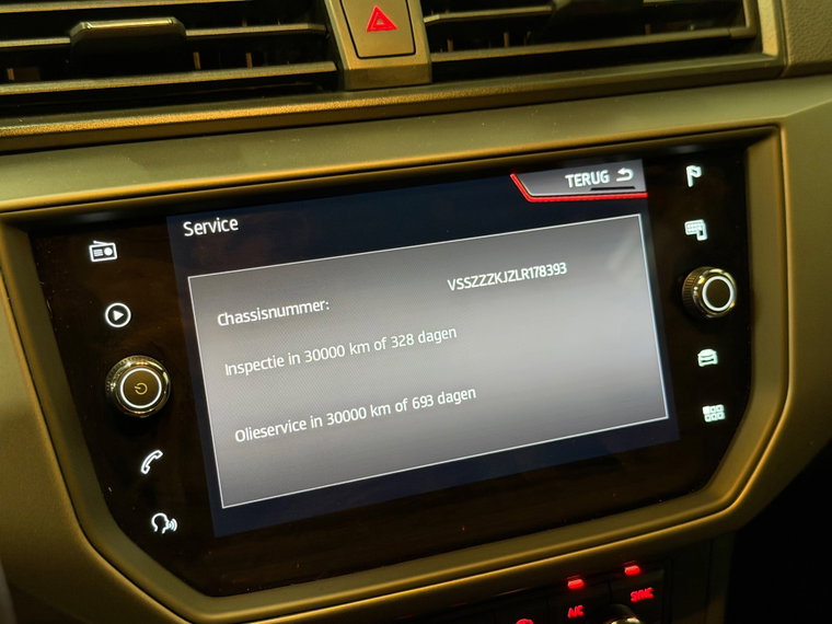 Vehicle Image 36