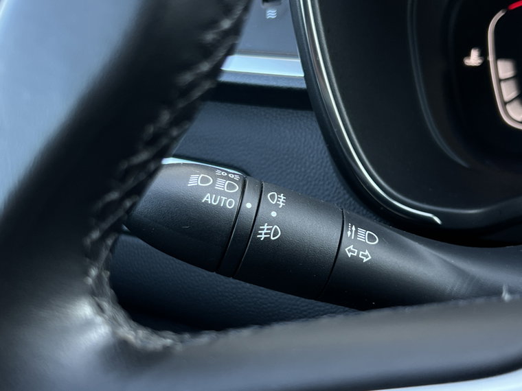 Vehicle Image 26