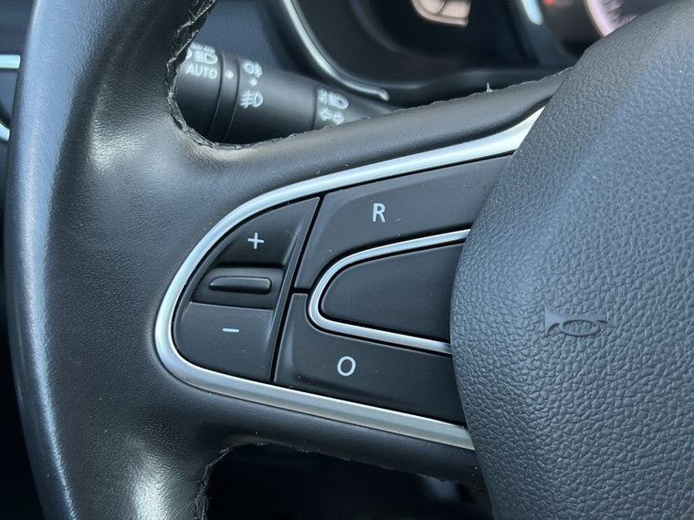 Vehicle Image 28