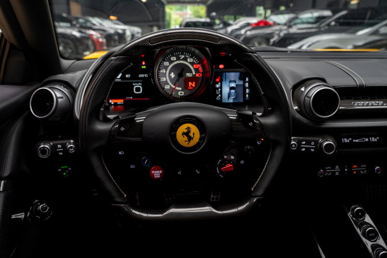 Vehicle Image 30