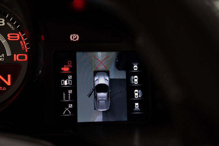 Vehicle Image 33