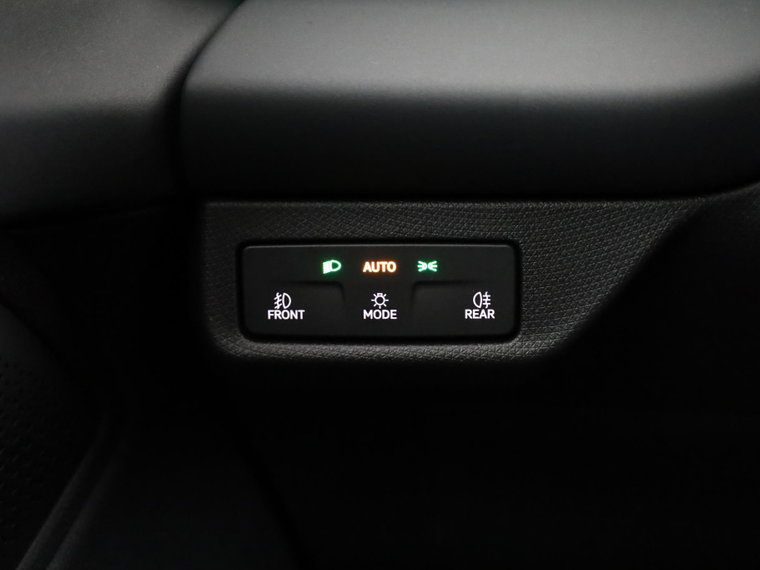Vehicle Image 37