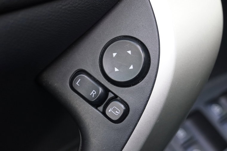 Vehicle Image 38