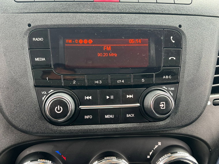 Vehicle Image 15