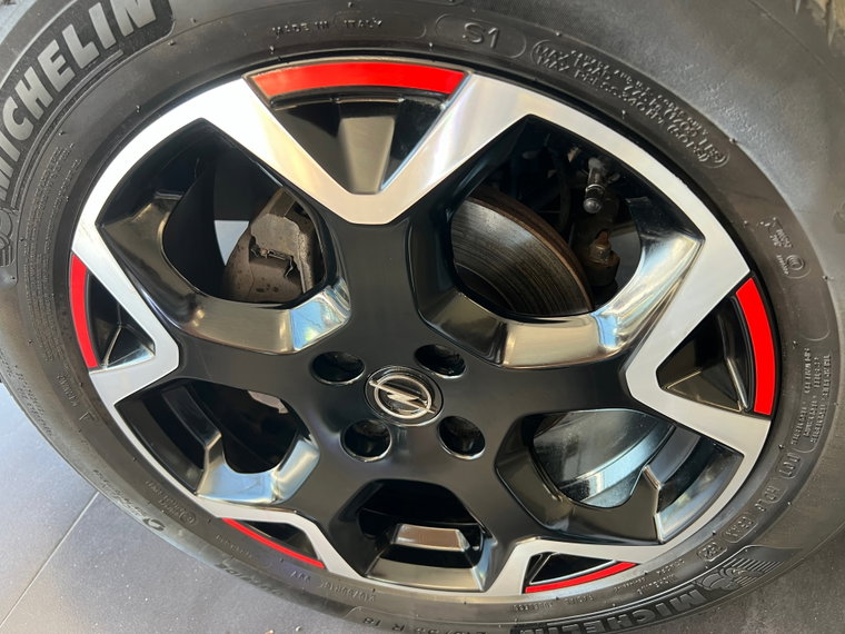 Vehicle Image 17