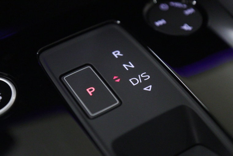 Vehicle Image 35