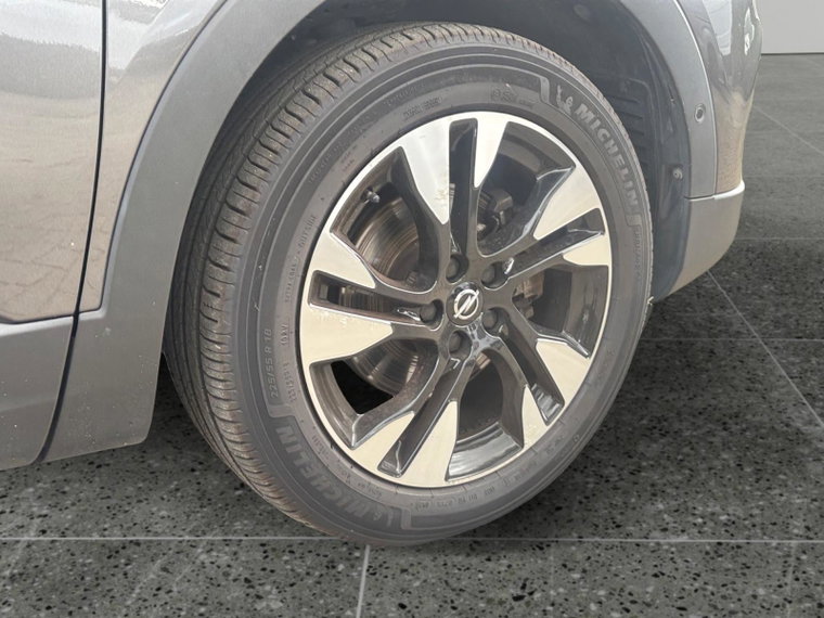 Vehicle Image 39