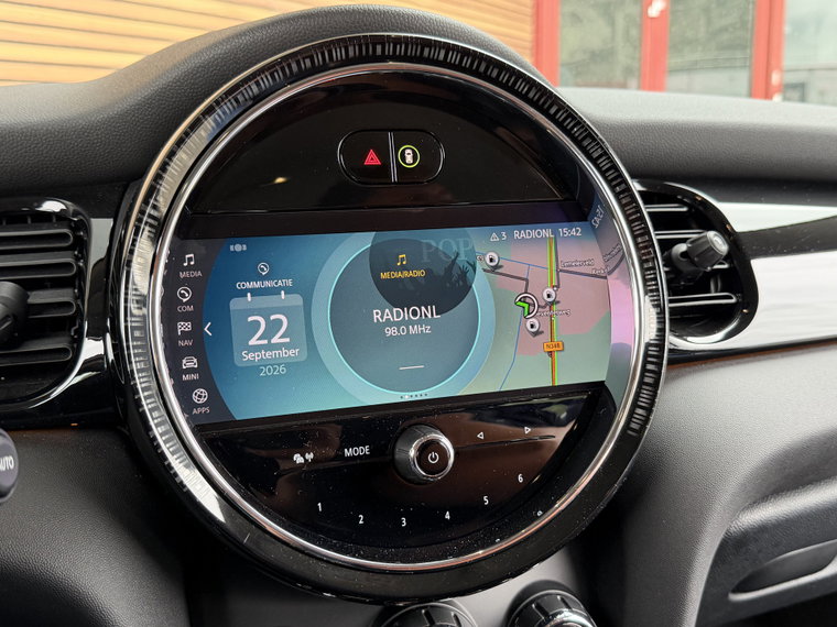 Vehicle Image 36