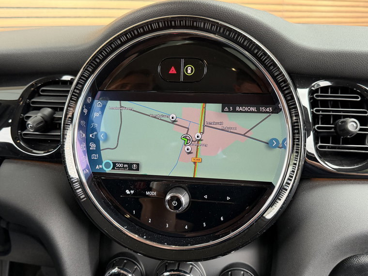Vehicle Image 39