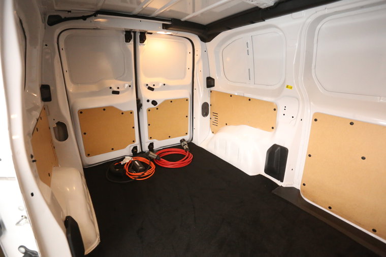 Vehicle Image 21