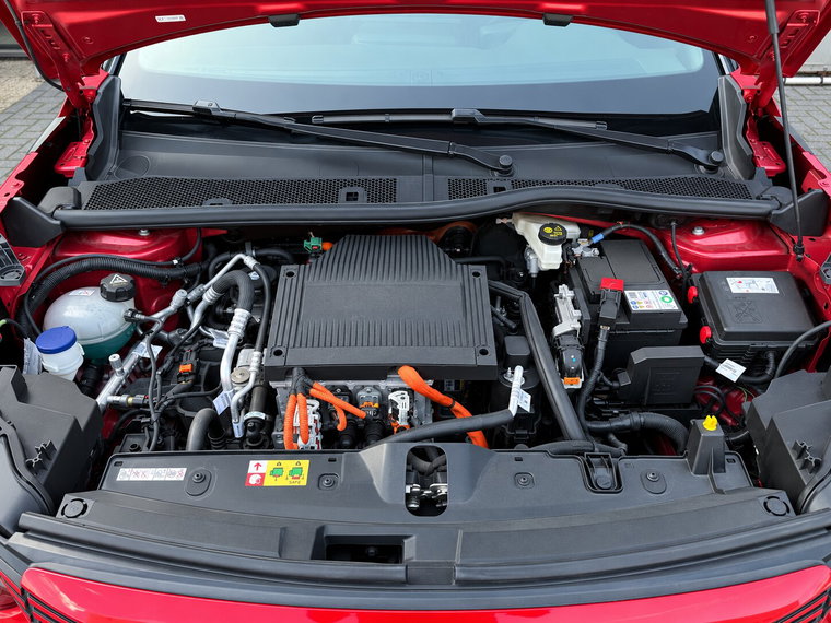 Vehicle Image 35