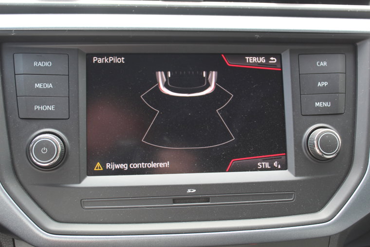 Vehicle Image 22