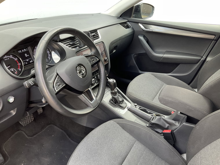 Vehicle Image 35