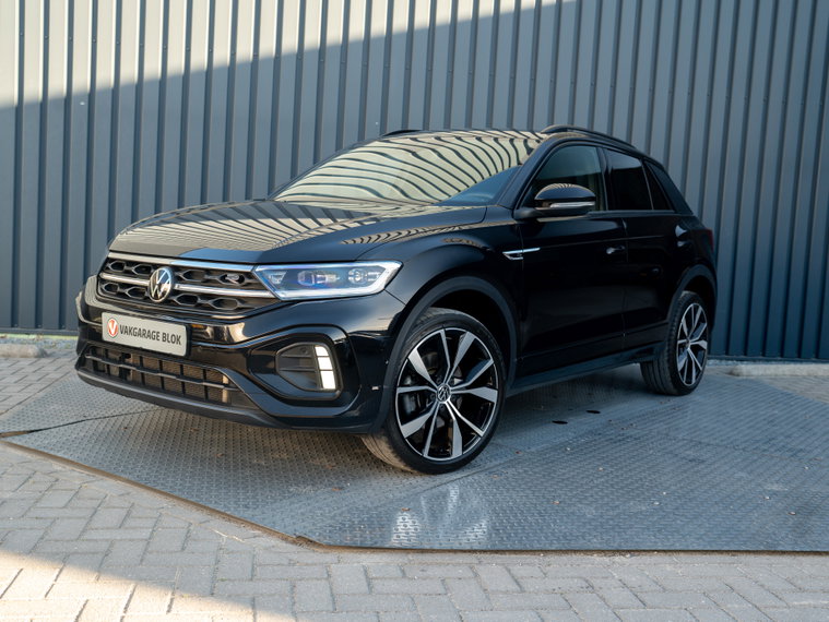 Vehicle Image 52