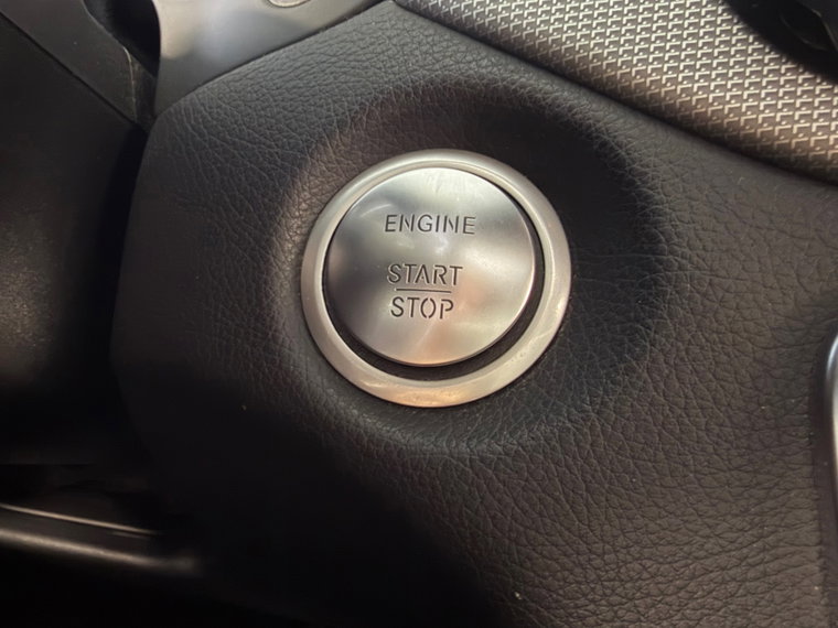 Vehicle Image 27