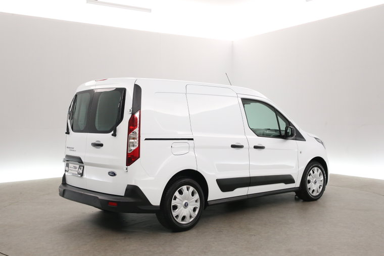 Vehicle Image 24