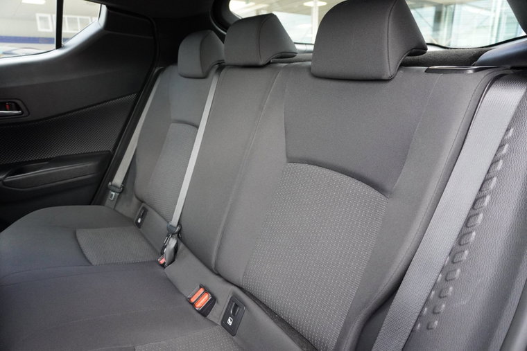 Vehicle Image 15