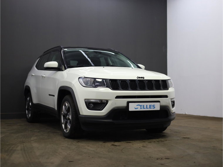 Vehicle Image 27