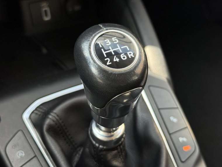 Vehicle Image 24