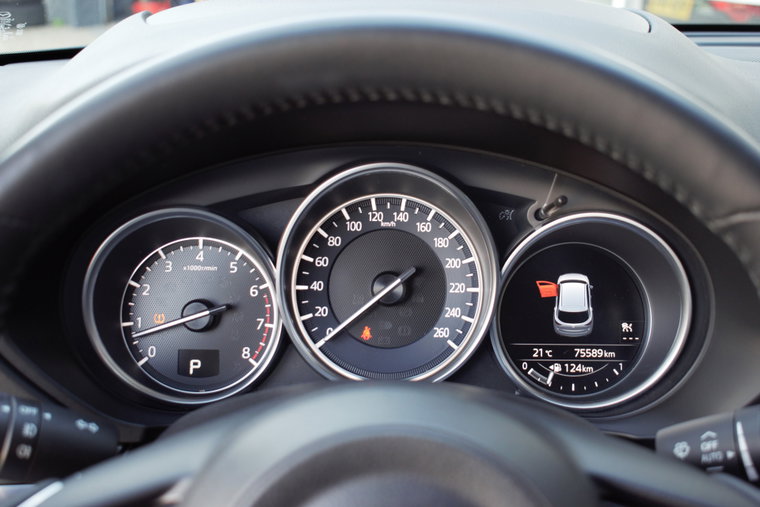 Vehicle Image 13