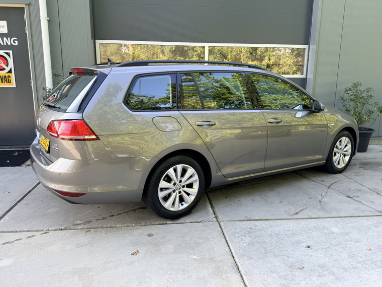 Vehicle Image 40