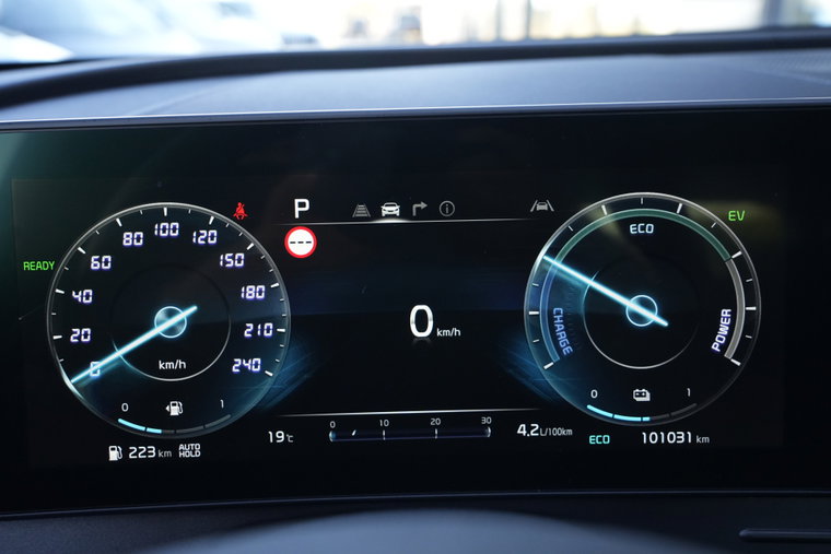 Vehicle Image 21