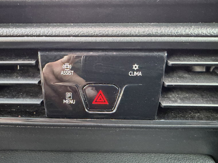 Vehicle Image 37