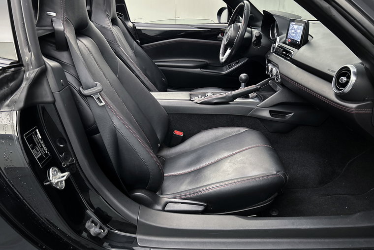 Vehicle Image 19