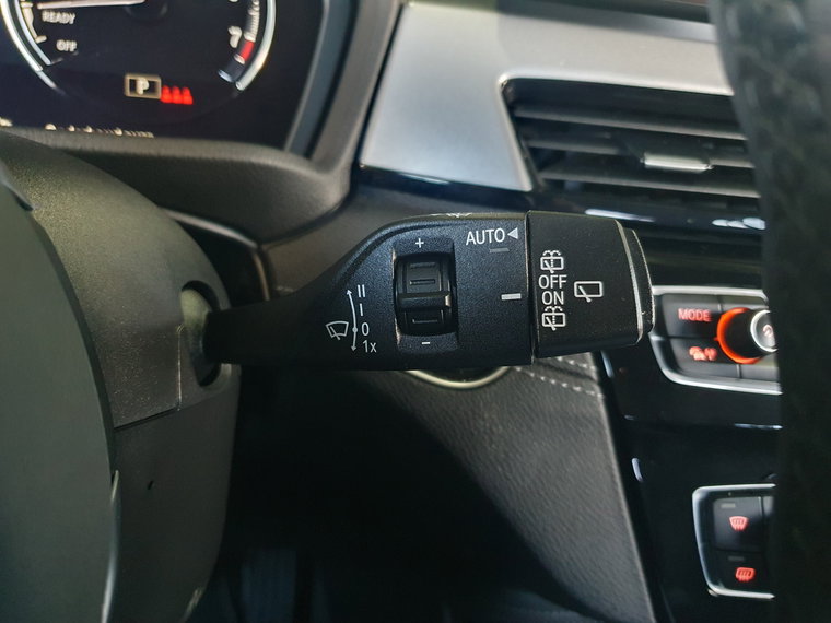 Vehicle Image 26
