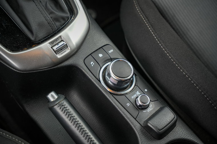 Vehicle Image 15