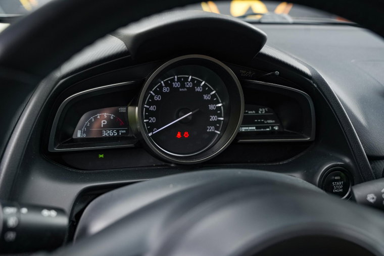 Vehicle Image 18
