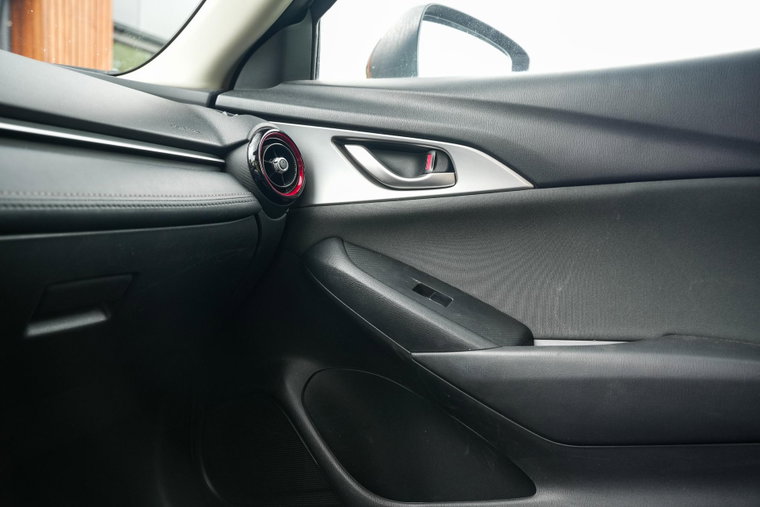 Vehicle Image 22