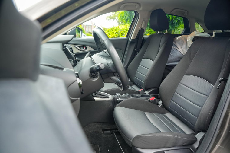 Vehicle Image 8