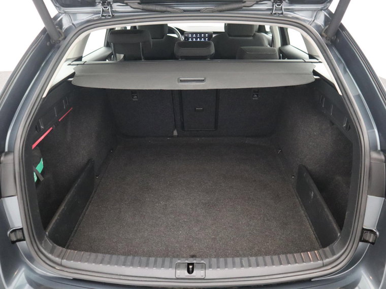 Vehicle Image 41