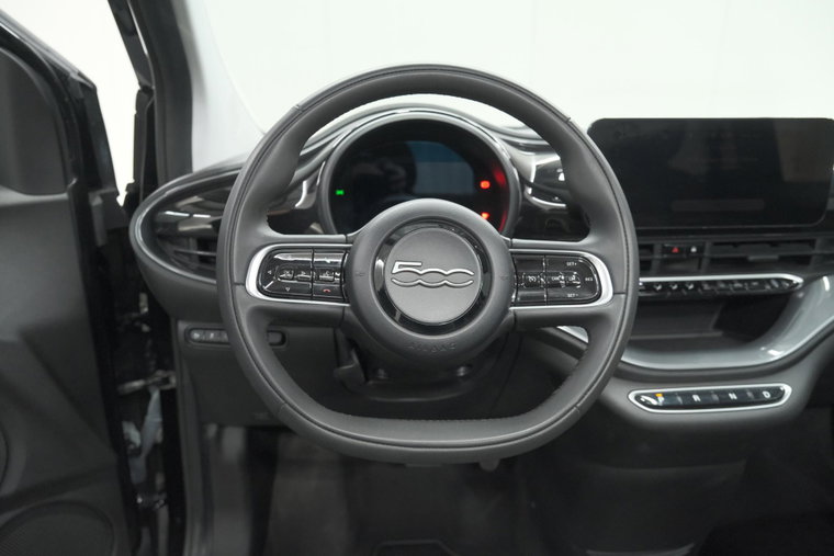 Vehicle Image 23