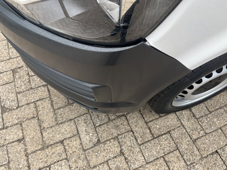 Vehicle Image 39