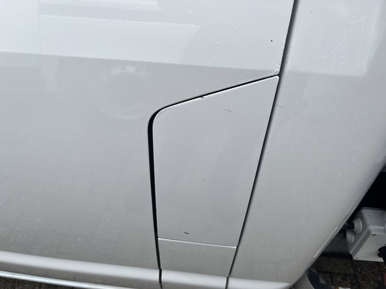 Vehicle Image 40