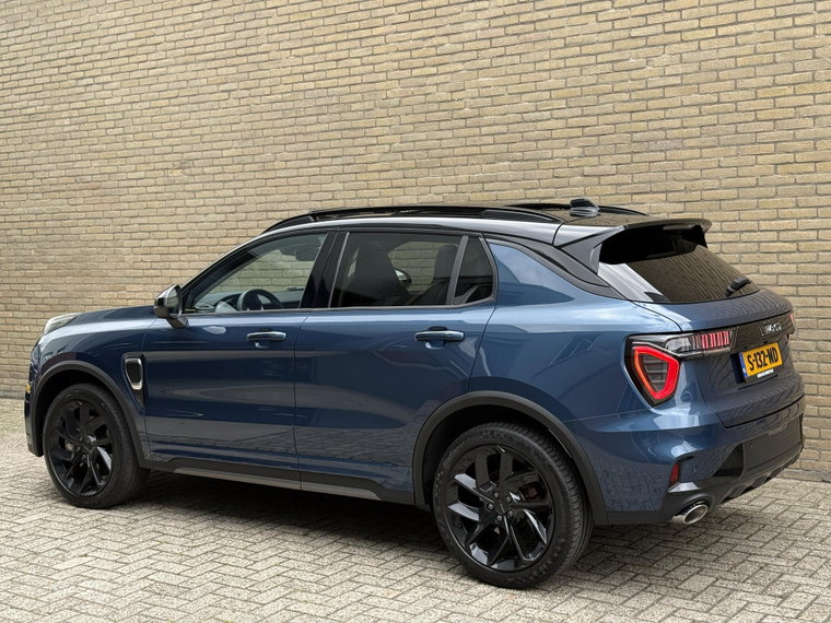 Vehicle Image 38