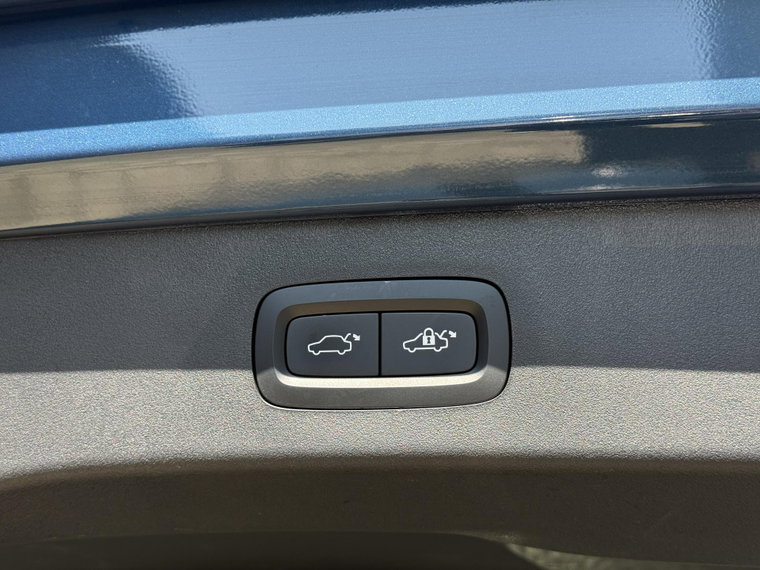 Vehicle Image 50