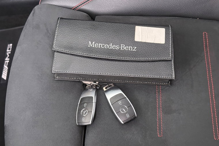 Vehicle Image 30