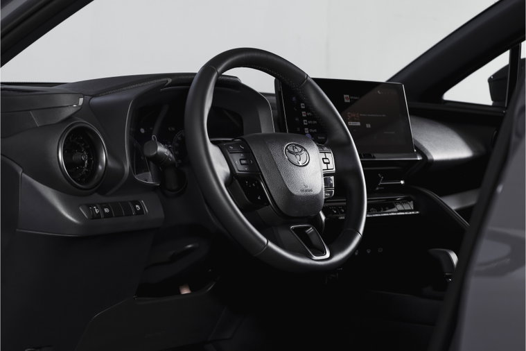 Vehicle Image 14