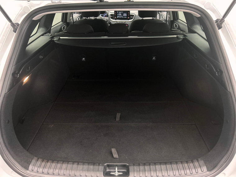 Vehicle Image 17