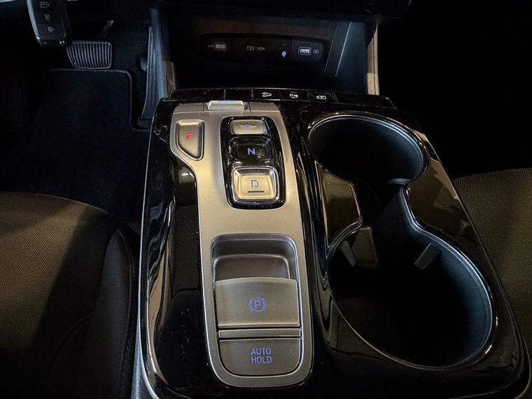 Vehicle Image 22