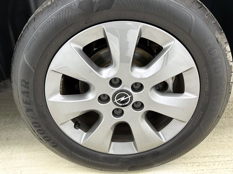 Vehicle Image 31