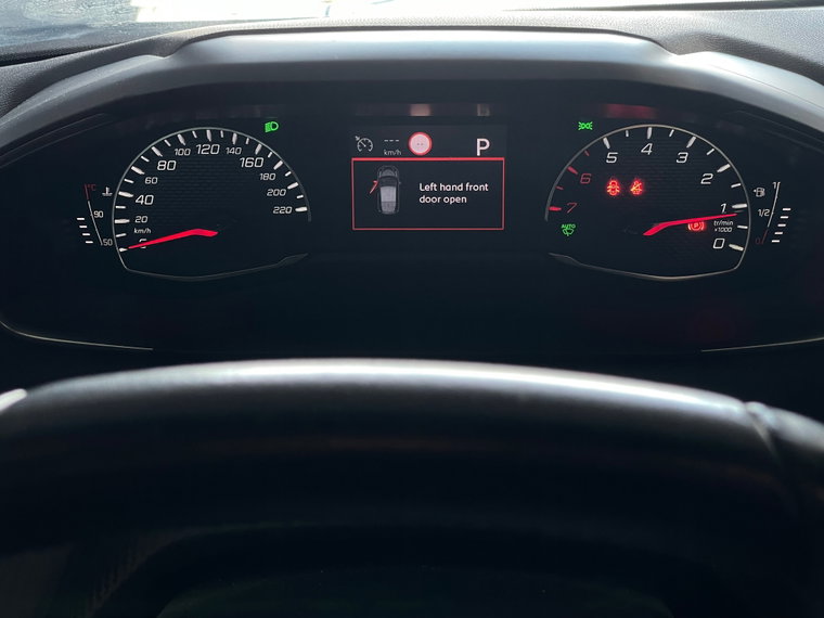 Vehicle Image 9
