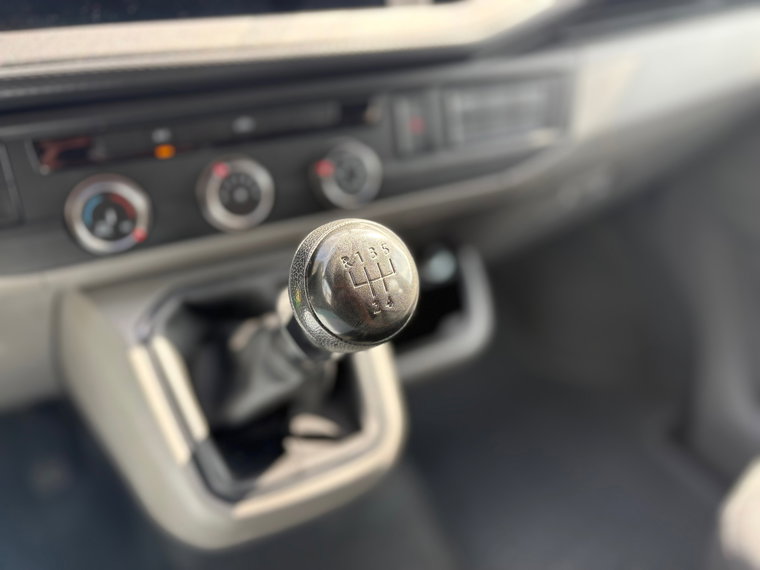 Vehicle Image 24