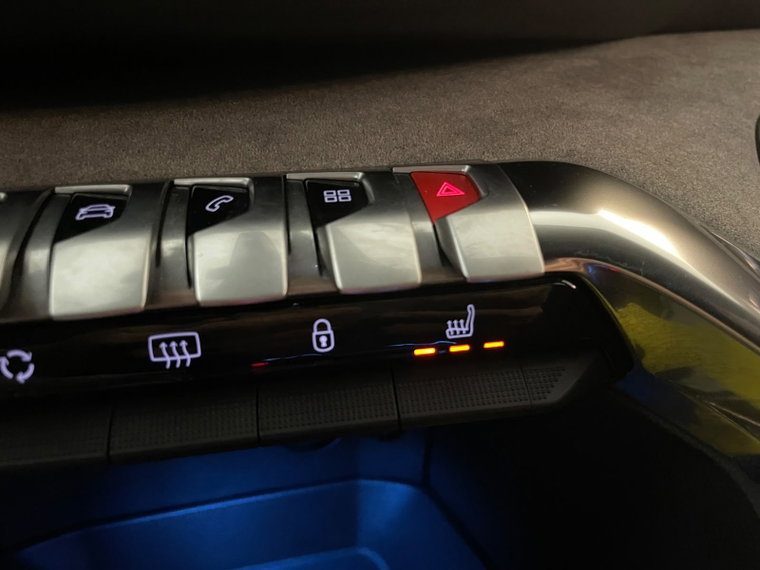 Vehicle Image 38