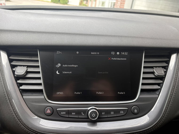 Vehicle Image 35