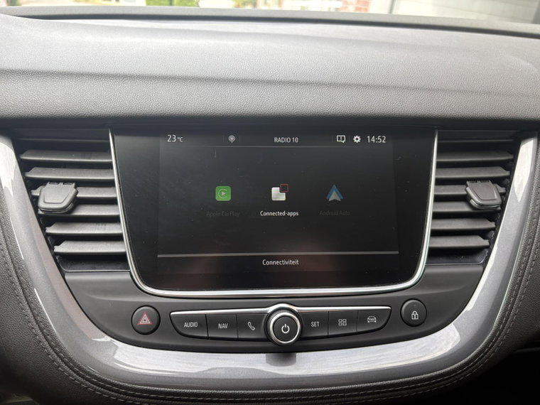Vehicle Image 38